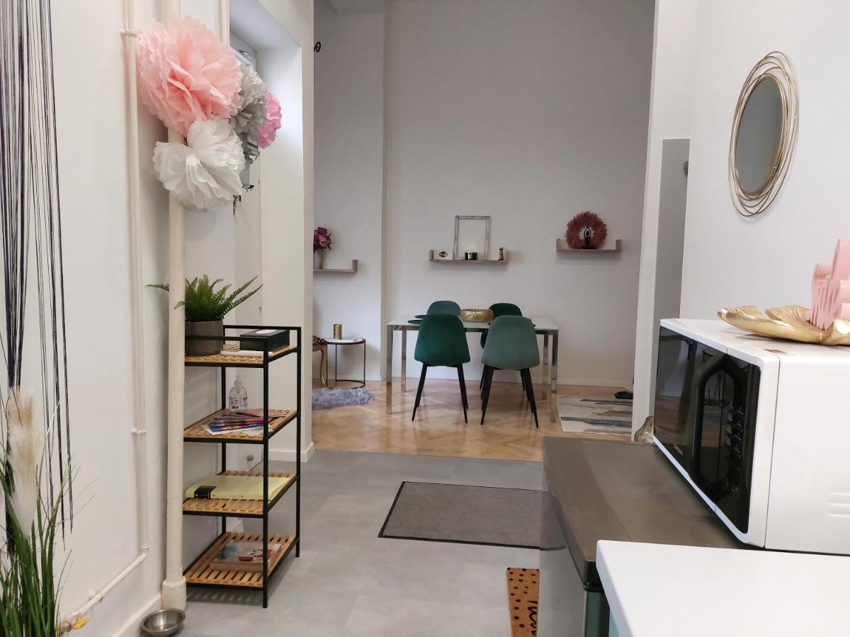 Fand Center Apartman Luxury Сегед Экстерьер фото